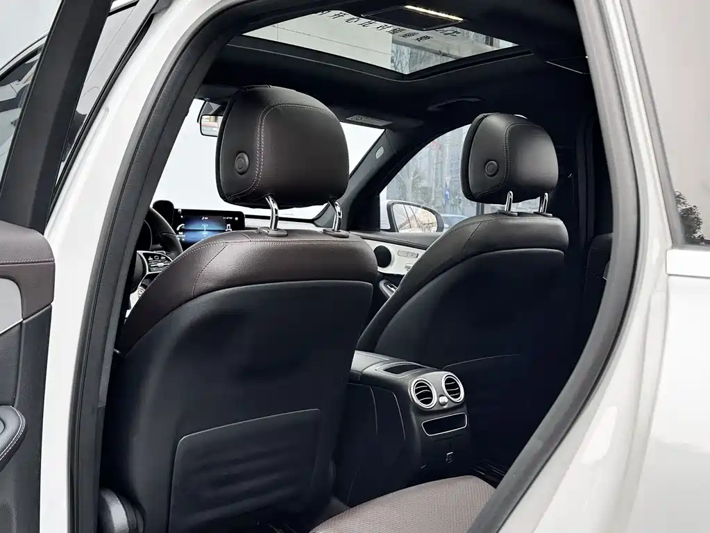 Mercedes-Benz GLC 2021 — фото 13