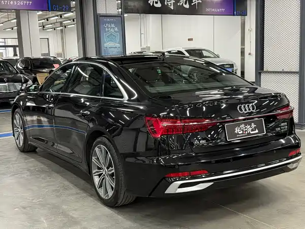 Audi A6L 2020