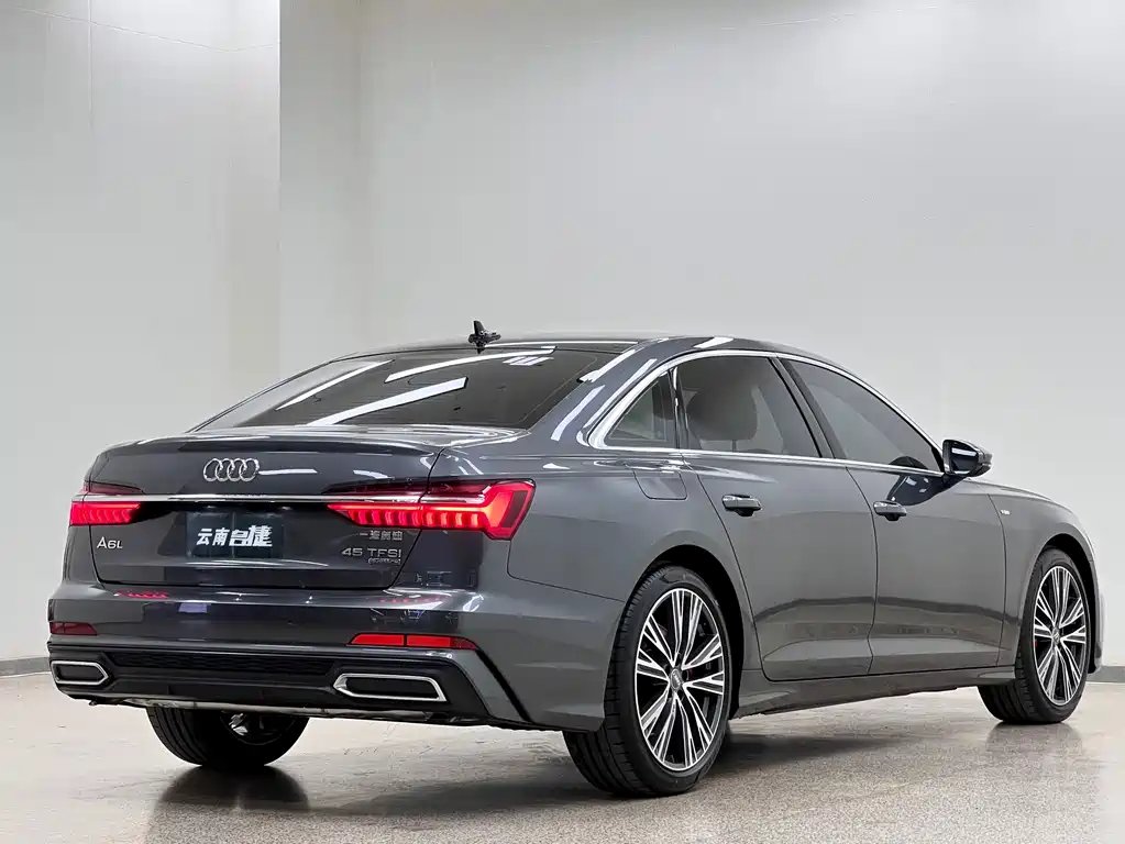 Audi A6L 2019