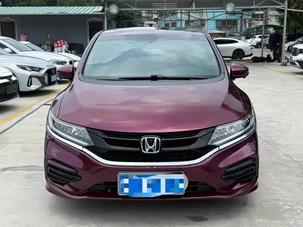 Honda Jade 2017