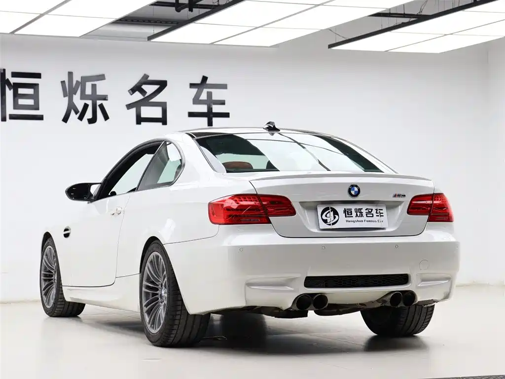 BMW M3 2013 — фото 23