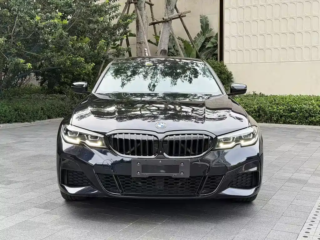 BMW 3 Series 2020