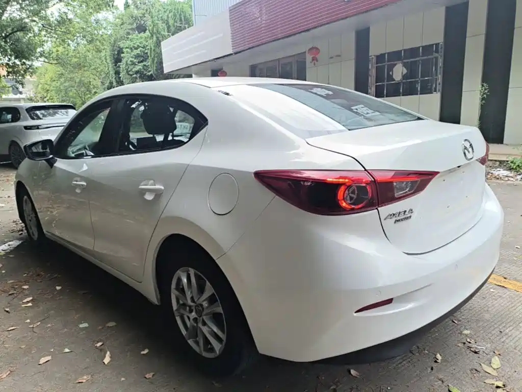 Mazda 3 Angkesela 2017