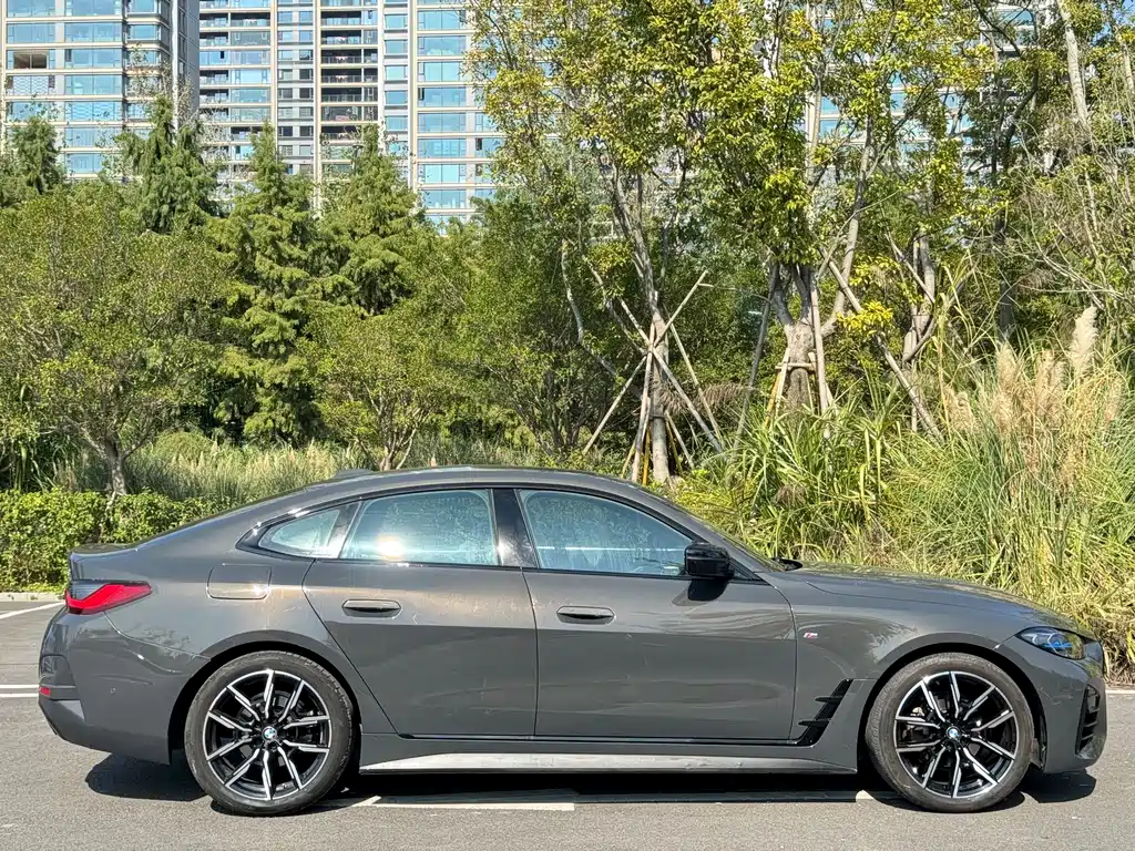 BMW 4 Series 2022 — фото 22