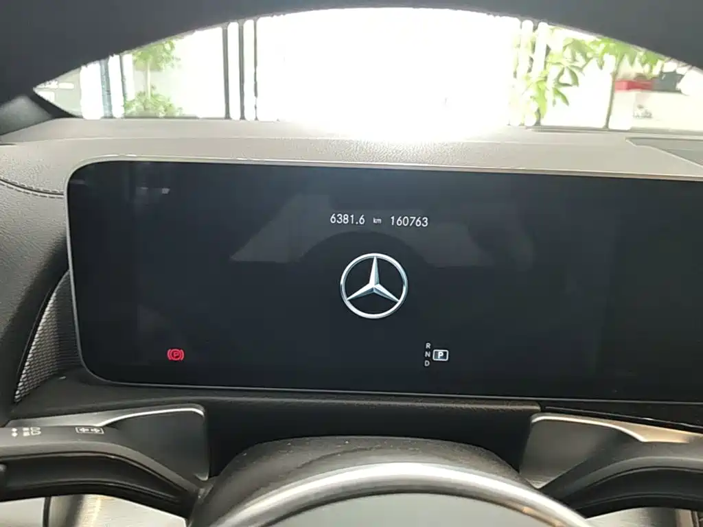 Mercedes-Benz GLB 2020 — фото 12