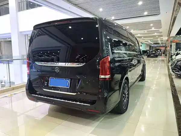 Mercedes-Benz V-Class 2020