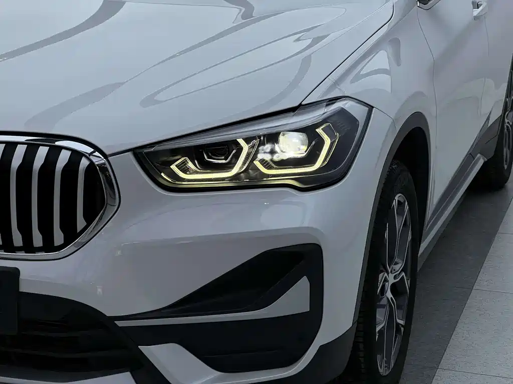 BMW X1 2021 — фото 23