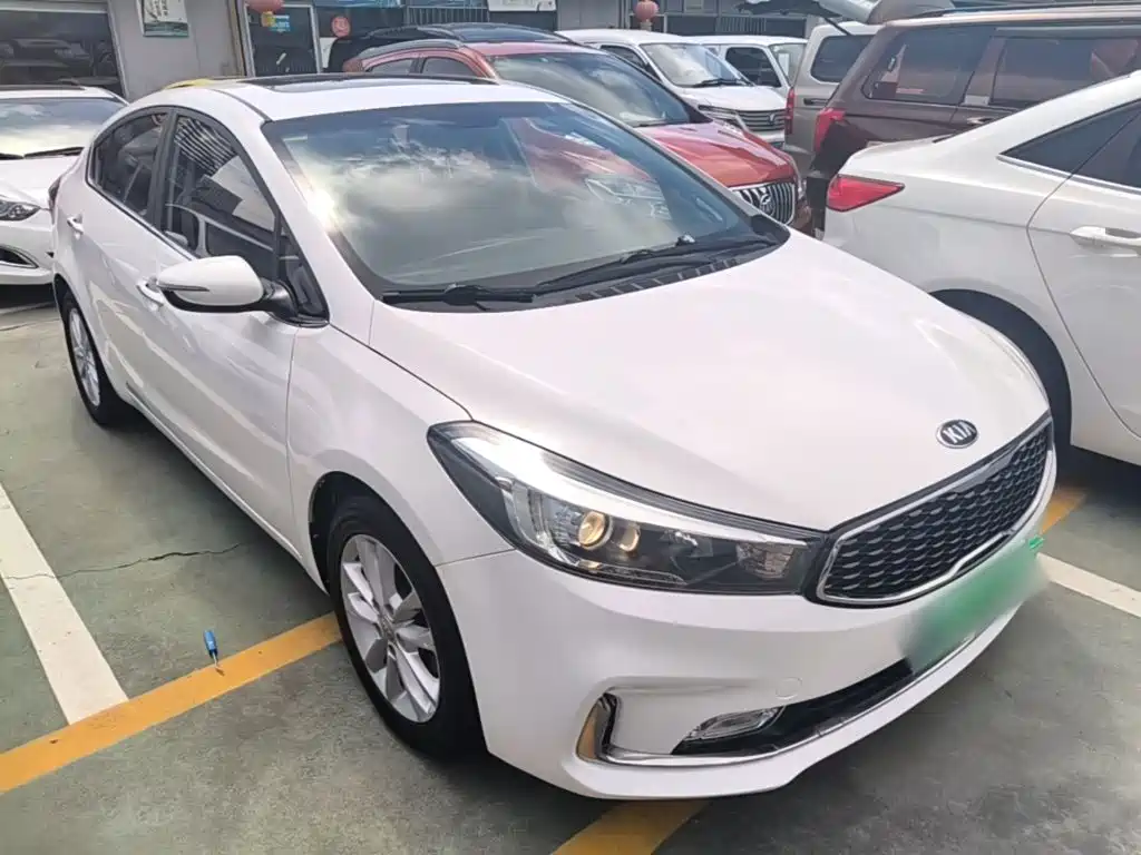 Kia K3 2016