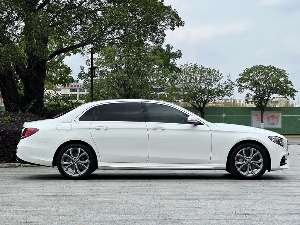 Mercedes-Benz E-Class 2020 — фото 3