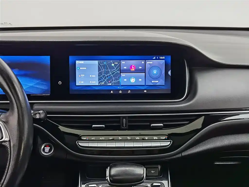 GAC Motor Trumpchi M6 2021 — фото 12