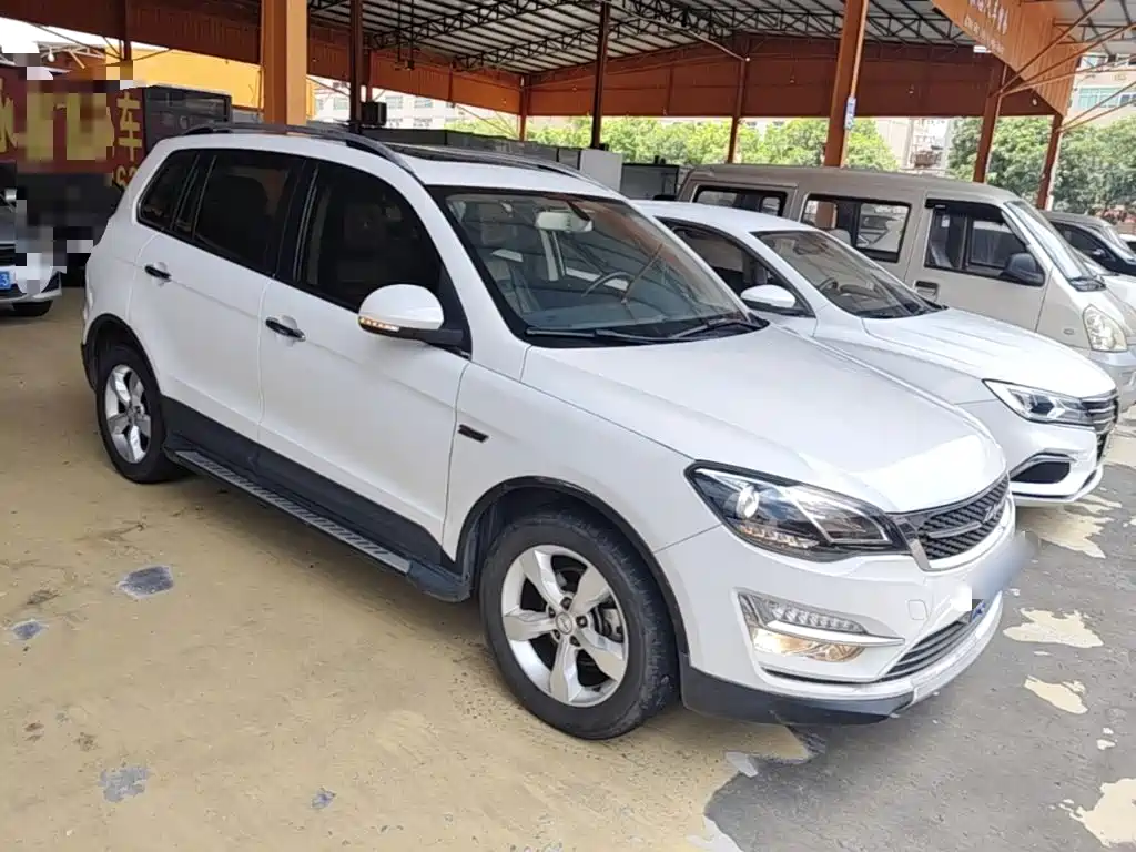 Zotye X5 2016 — фото 4