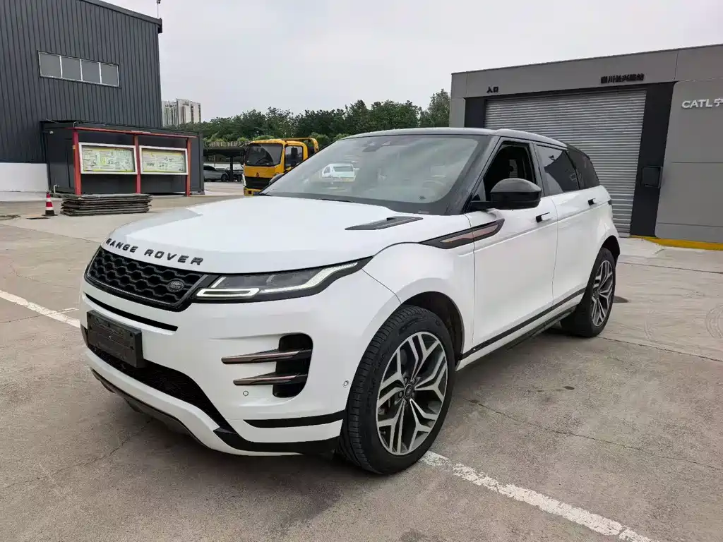 Land Rover Evoque 2020 — фото 1