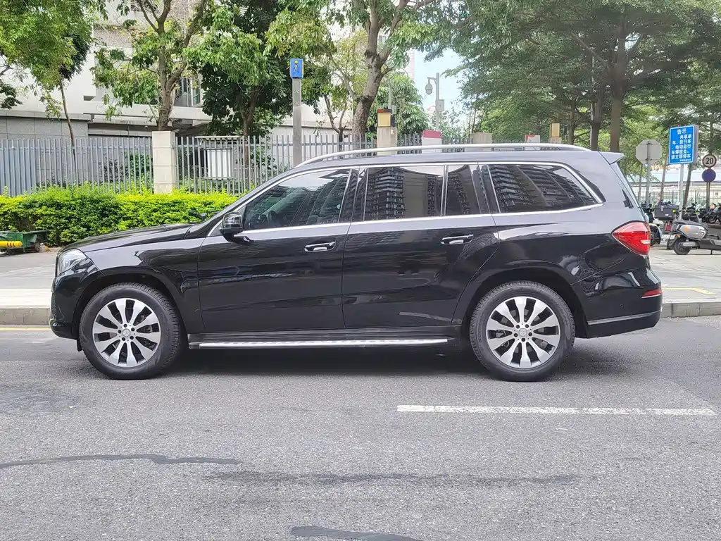 Mercedes-Benz GLS 2016 — фото 4