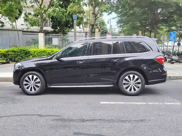 Mercedes-Benz GLS 2016