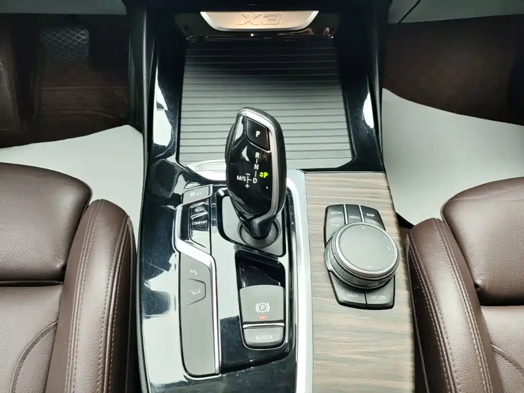 BMW X3 2020 — фото 14