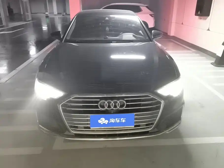 Audi A6L 2021