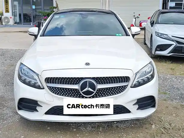 Mercedes-Benz C-Class 2019