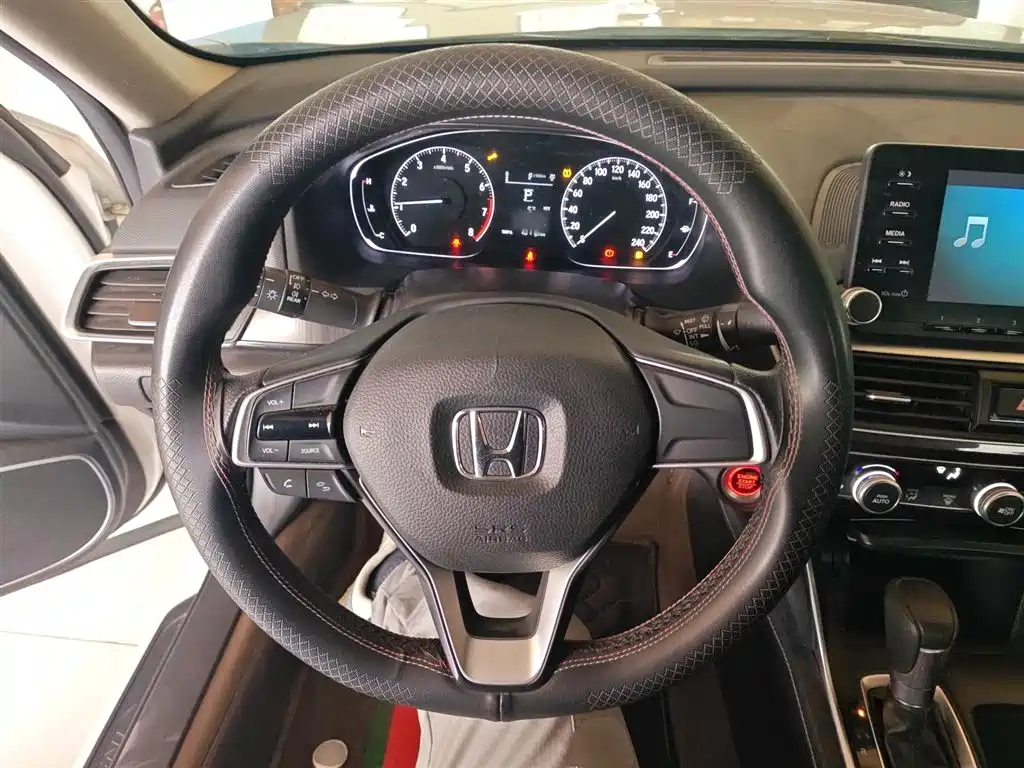 Honda Inspire 2021 — фото 7