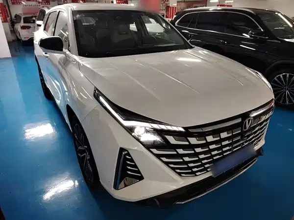 Changan UNI-Z 2024