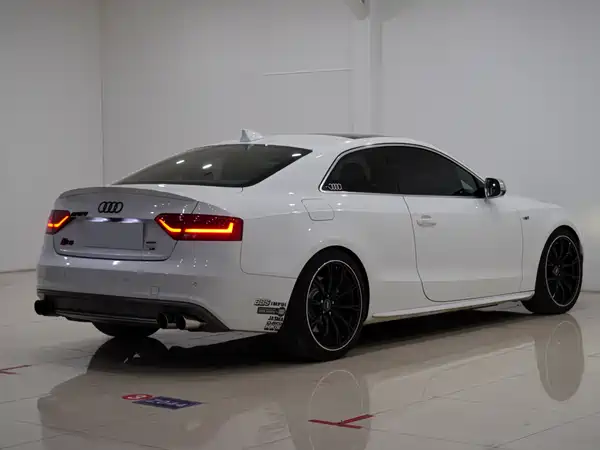 Audi S5 2012