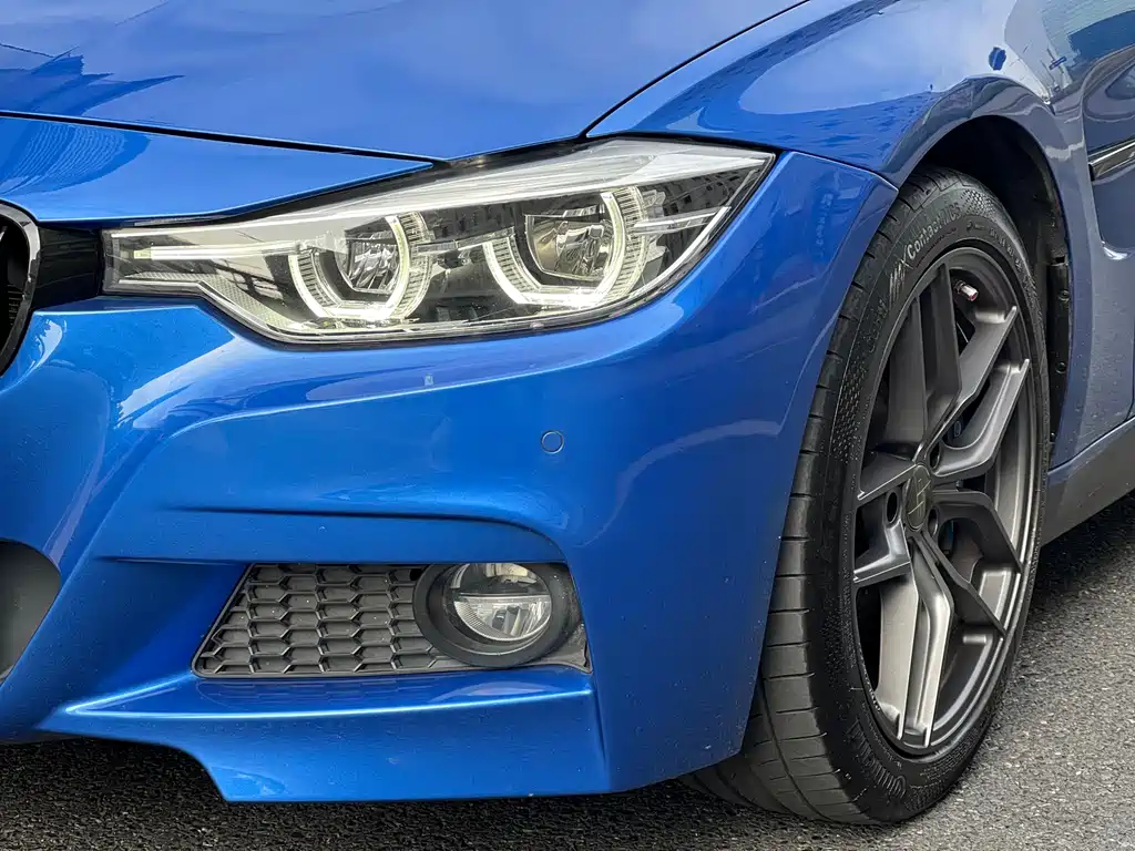 BMW 3 Series 2017 — фото 21