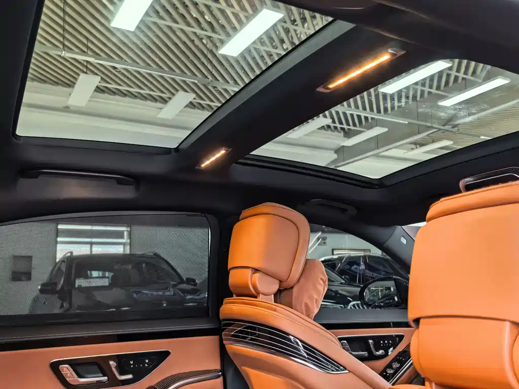 Mercedes-Benz S-Class 2023 — фото 12