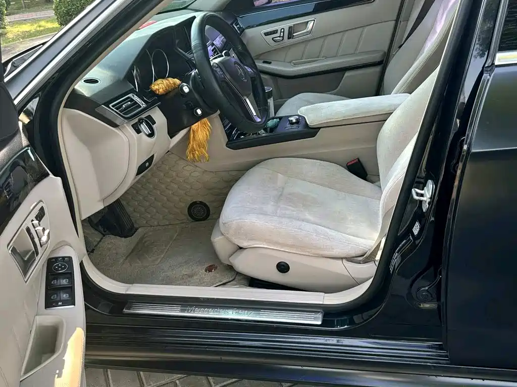 Mercedes-Benz E-Class 2014