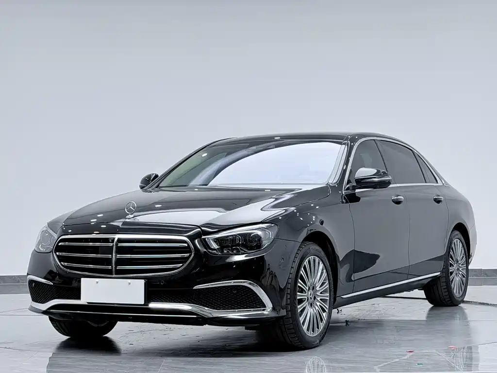 Mercedes-Benz E-Class 2021 — фото 1