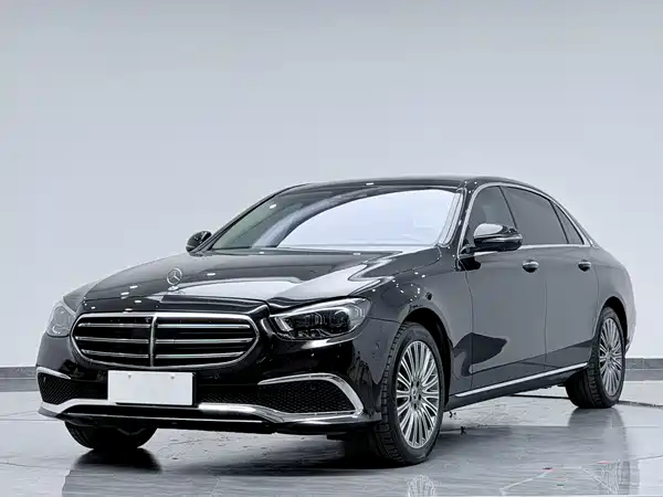 Mercedes-Benz E-Class 2021