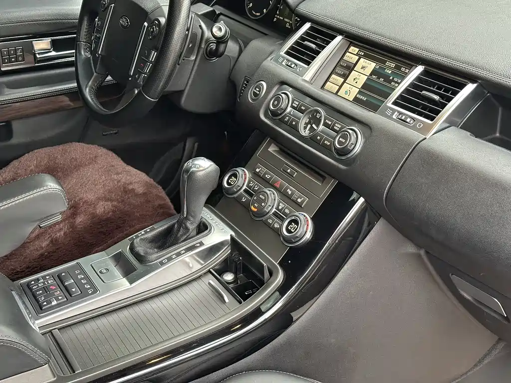 Land Rover Sport 2013 — фото 22