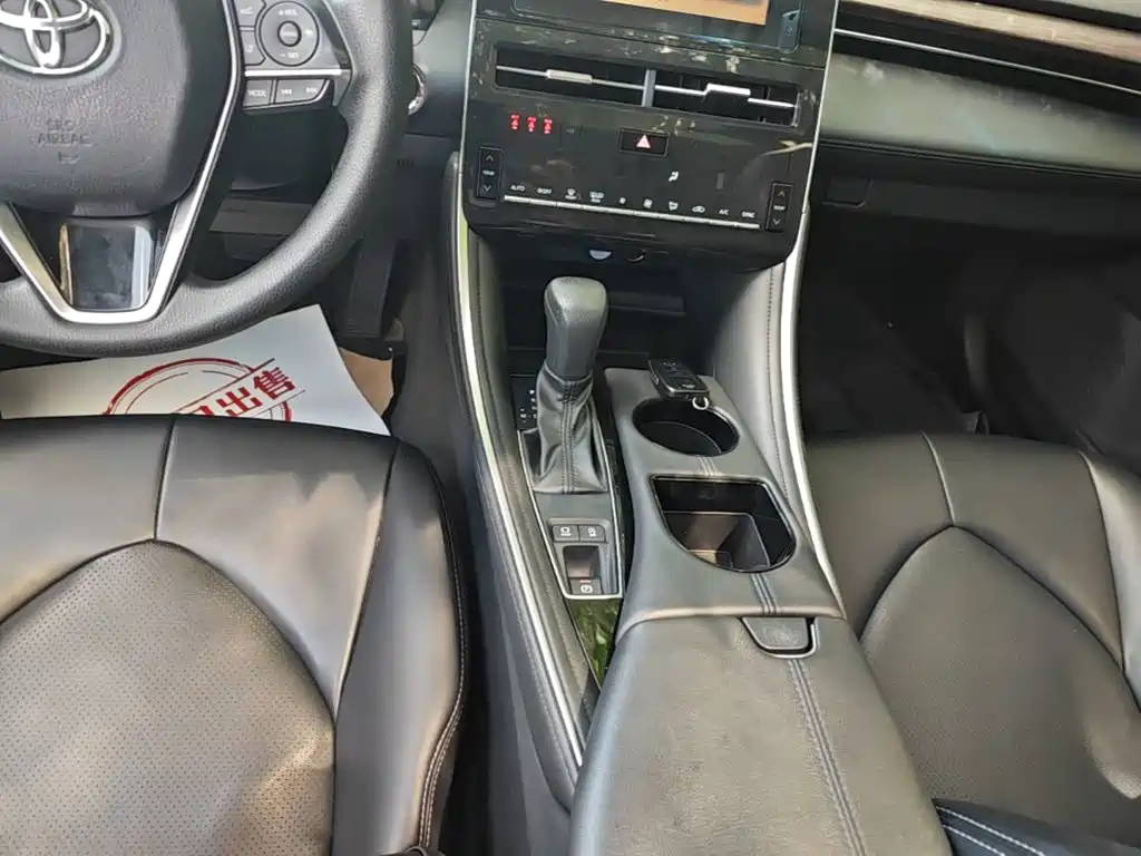 Toyota Avalon 2023 — фото 14