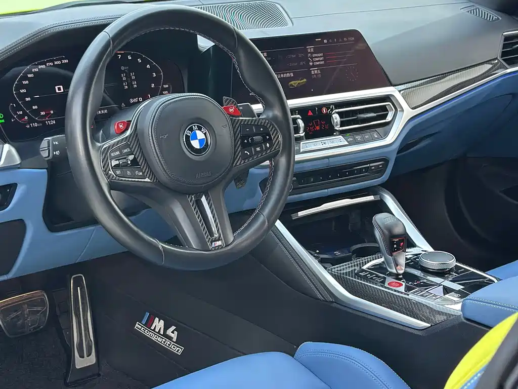 BMW M4 2023 — фото 3