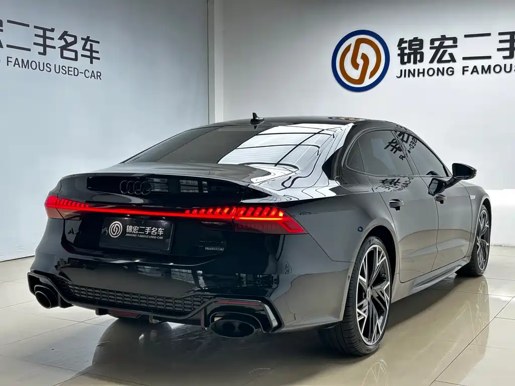 Audi A7L 2025 — фото 23