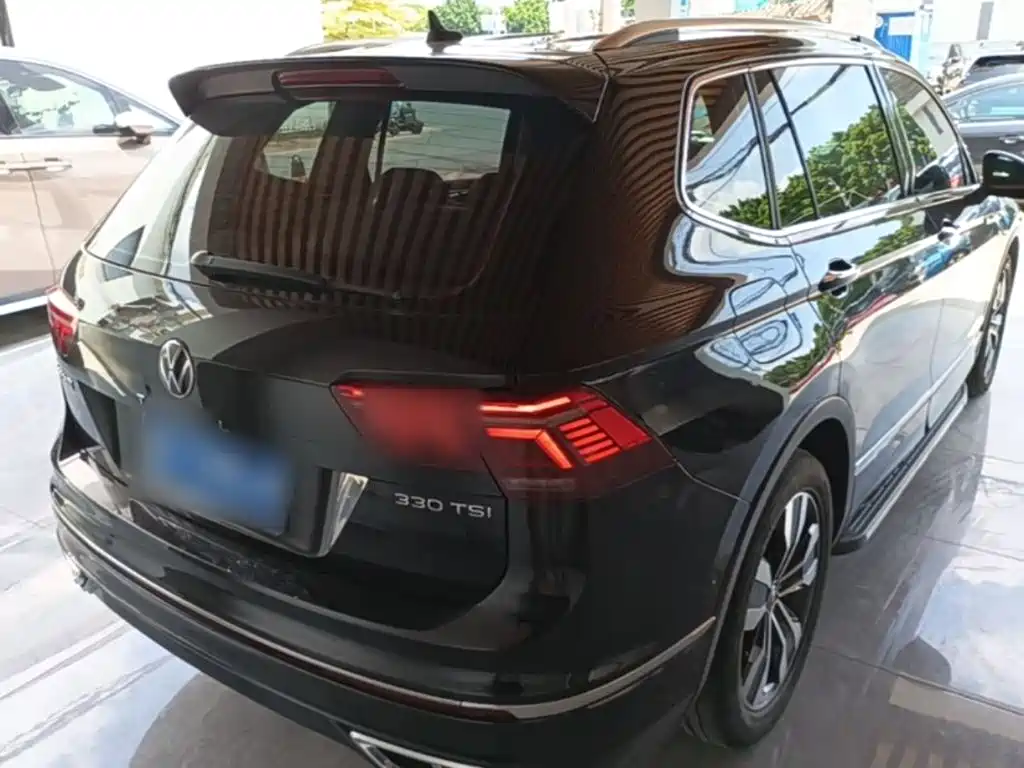 Volkswagen Tiguan L 2022 — фото 7