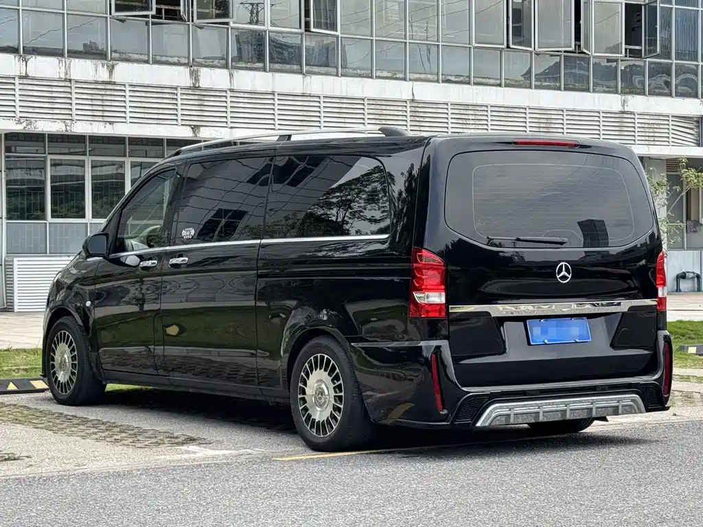 Mercedes-Benz Vito 2021 — фото 18