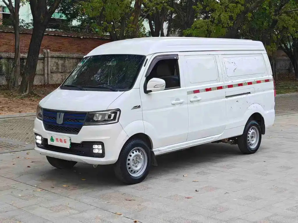 Yuan Cheng E5 2022