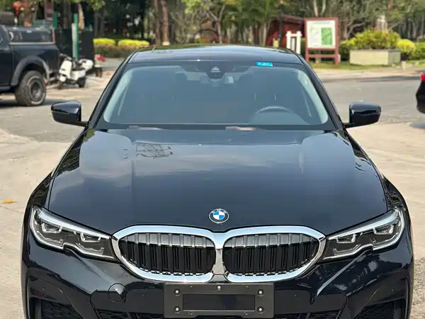BMW 3 Series 2022