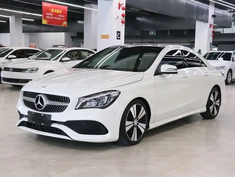 Mercedes-Benz CLA 2017 — фото 1