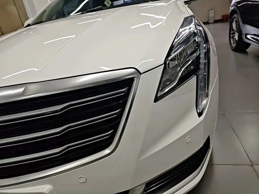 Cadillac XTS 2019 — фото 24