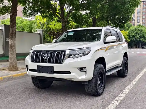 Toyota Prado 2018 — фото 1