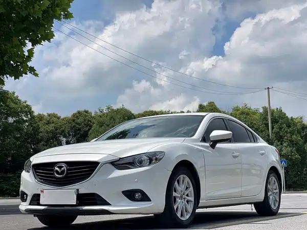 Mazda Atenza 2014
