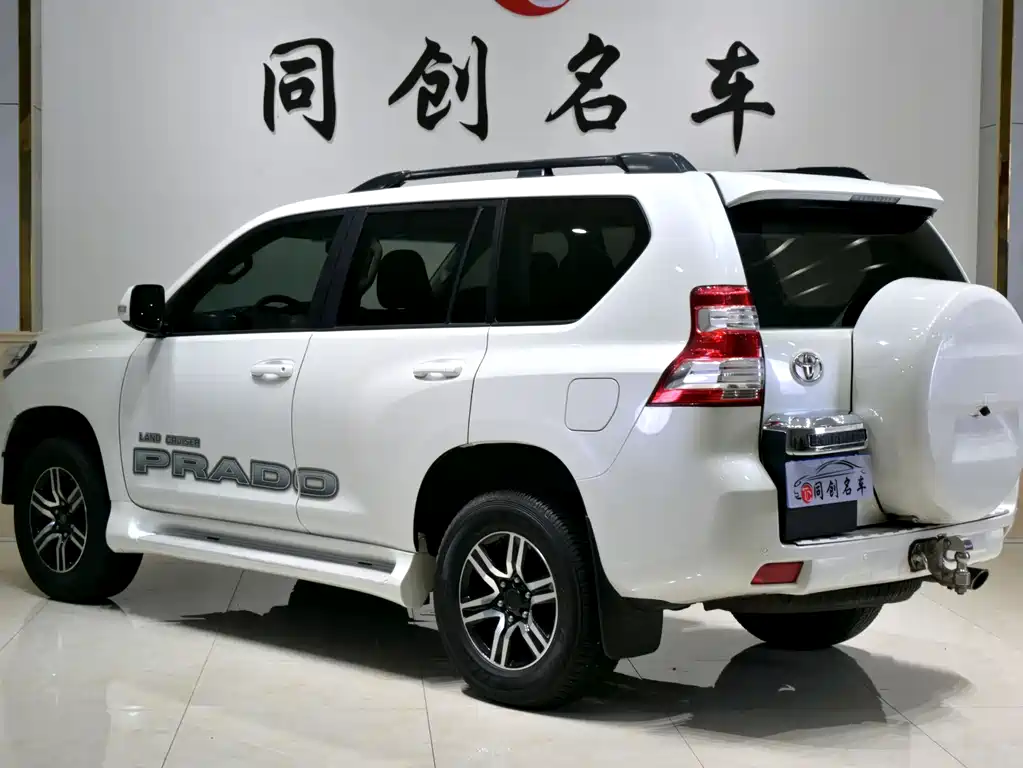 Toyota Prado 2016 — фото 4