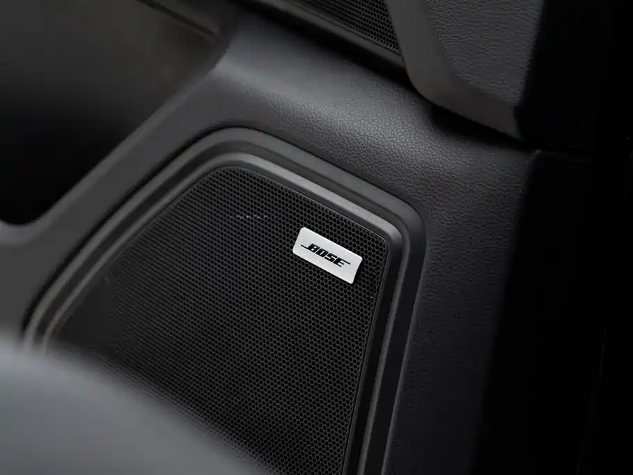 Porsche Macan 2021 — фото 15