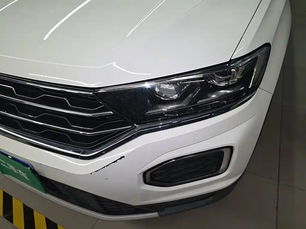 Volkswagen T-Roc 2023 — фото 24
