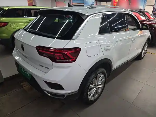 Volkswagen T-Roc 2023