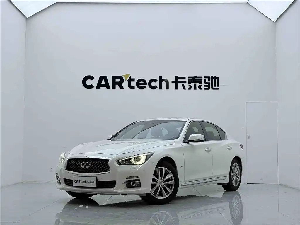 Infiniti Q50L 2017 — фото 1