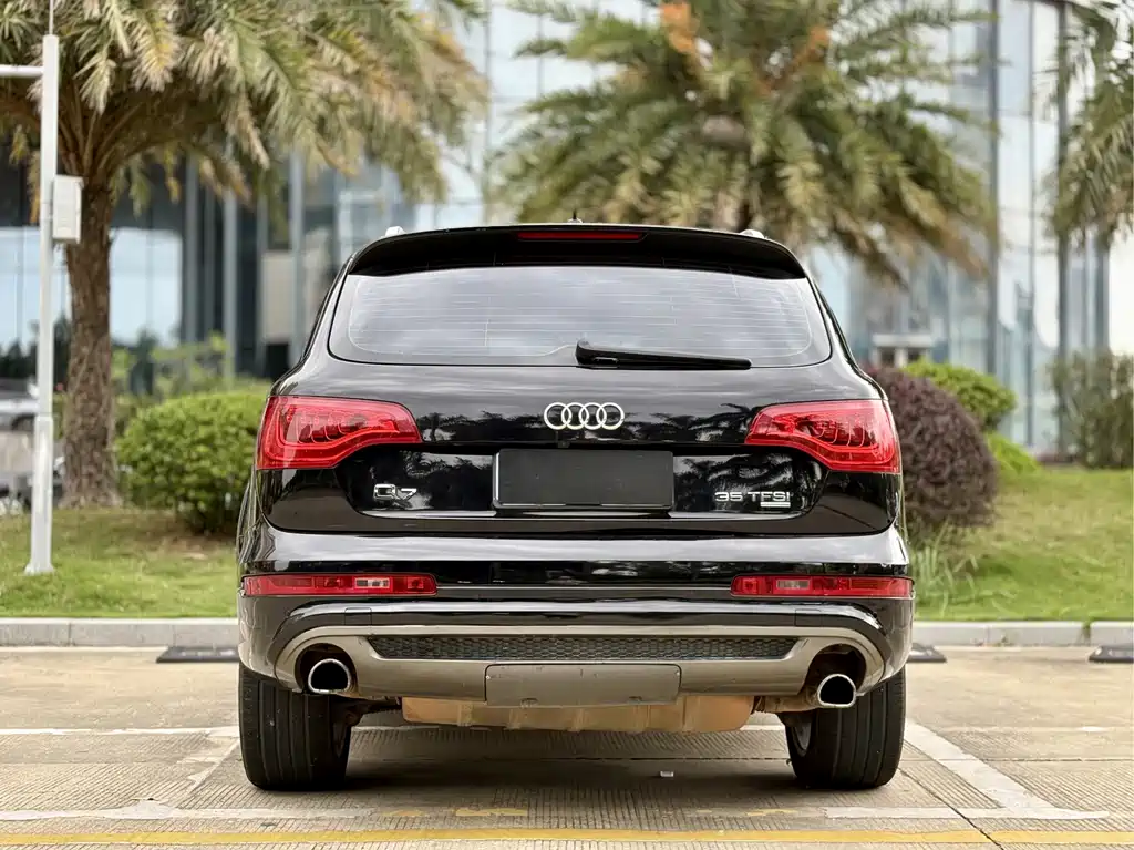 Audi Q7 2014 — фото 15