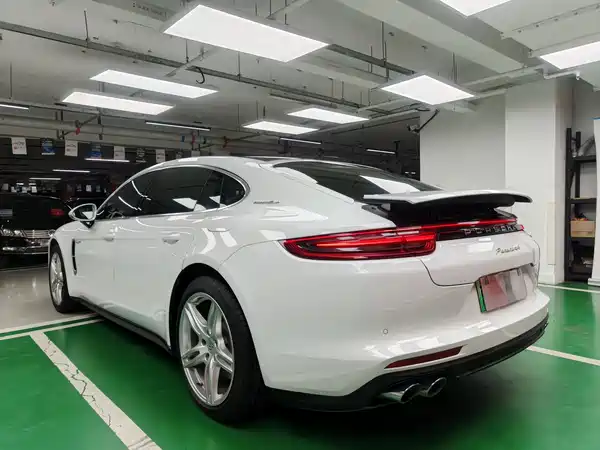 Porsche Panamera New Energy 2017