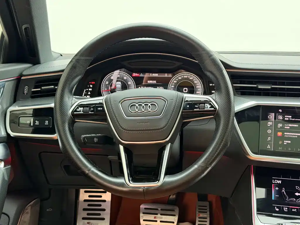 Audi A6L 2024 — фото 27
