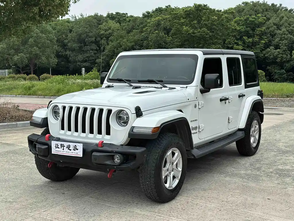Jeep Wrangler 2019 — фото 1